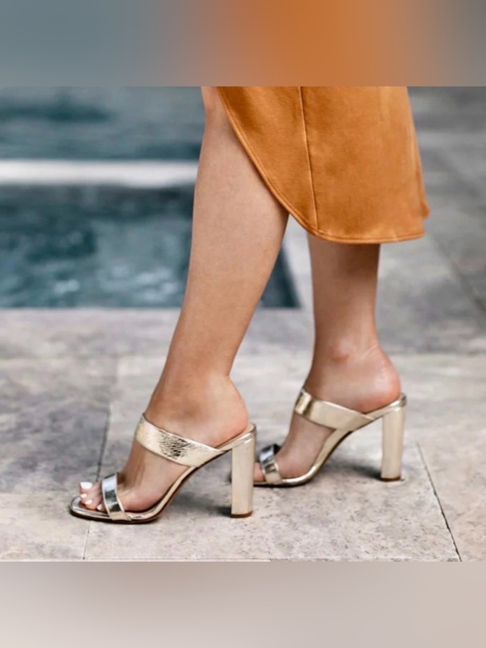 Inez Sara Heels in Gold Metallic size 6.5